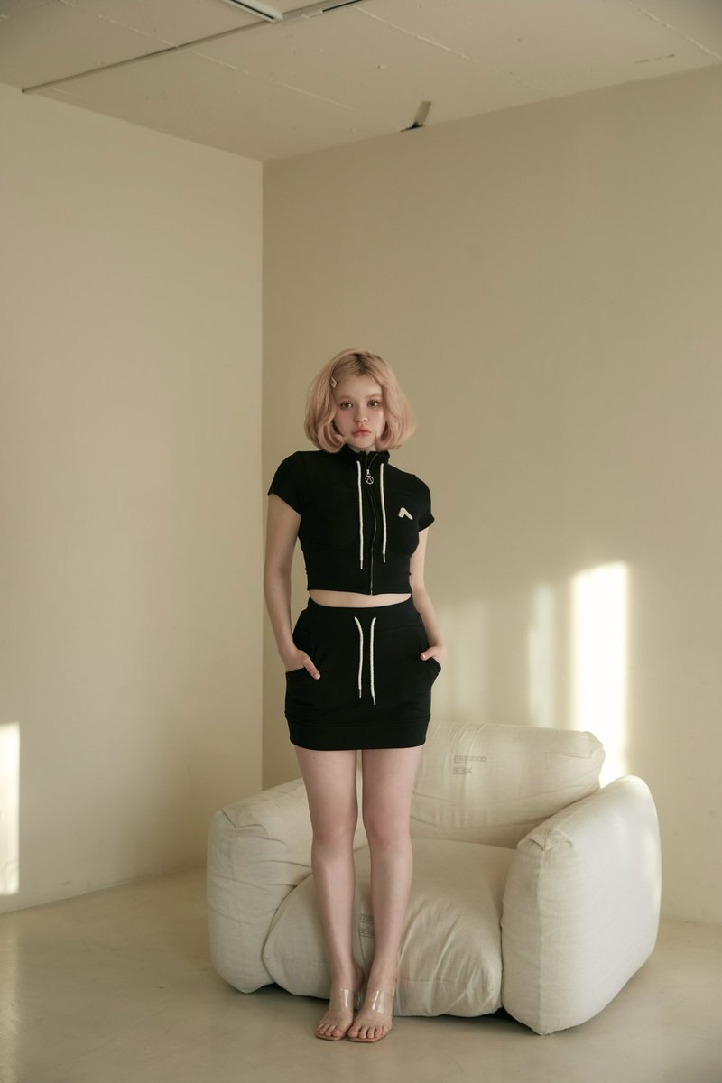 Willow line tops color ivory/black ¥11000-tax in フリース素材を