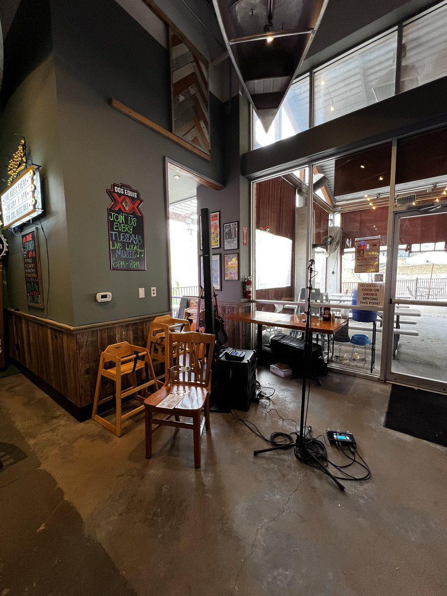 mikebassmusic's tweet photo. Filling in for @humanimalsart at @Waterloo_Austin Southpark Meadows 6-8pm ๐ค๐ถ
#atxmusic #austinmusic #atxmusicscene #austinmusicscene #singersongwriter #soulfolk #indiefolk https://t.co/kwF1zLx0O8