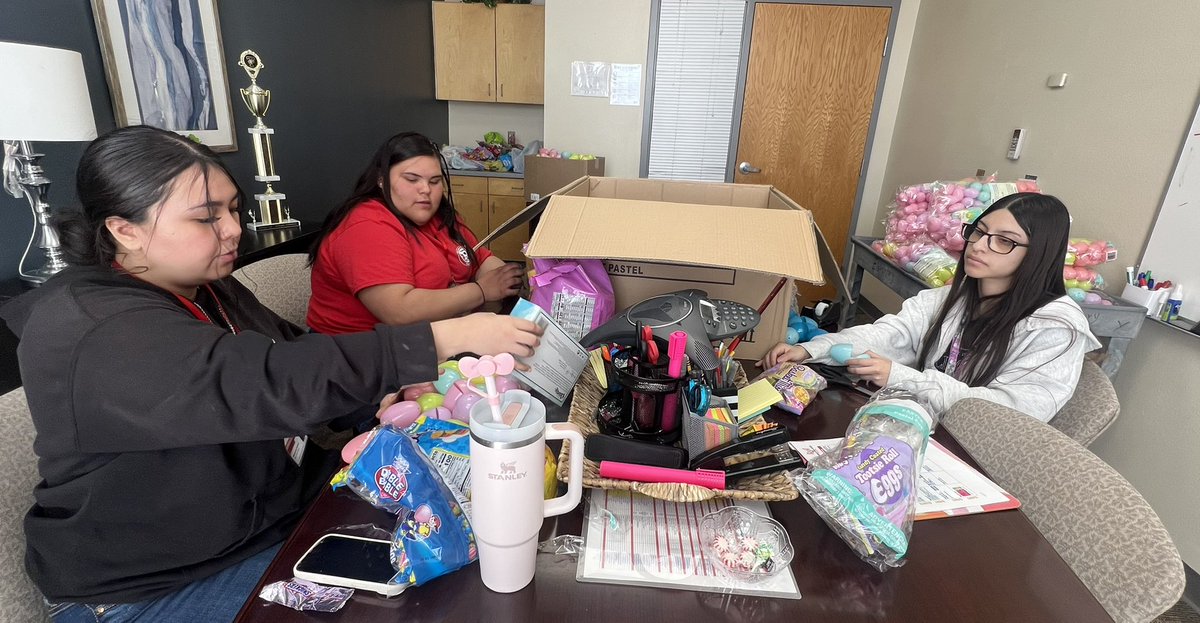 Shout out to these gracious  student teachers for helping out at the elementary by packing Easter eggs.  Thank you Merrie, Monse, and Victoria! #TISDProud #TISD_EduProgram <a href="/edecena_TISD/">Elvira García M.S. Ed.</a>