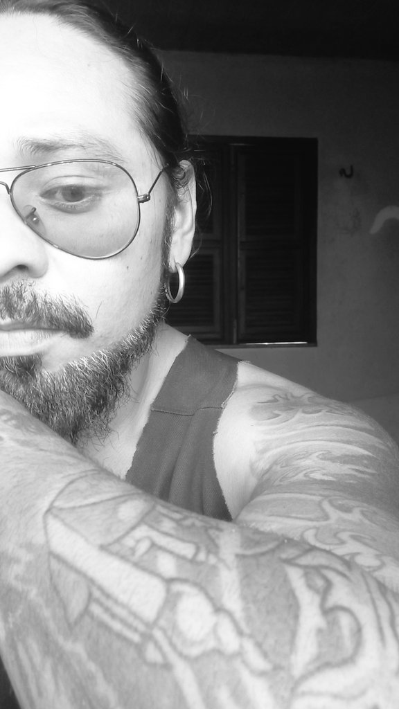 Esperando a curse of Life passar eo dinheiro cair na conta.... #saizika