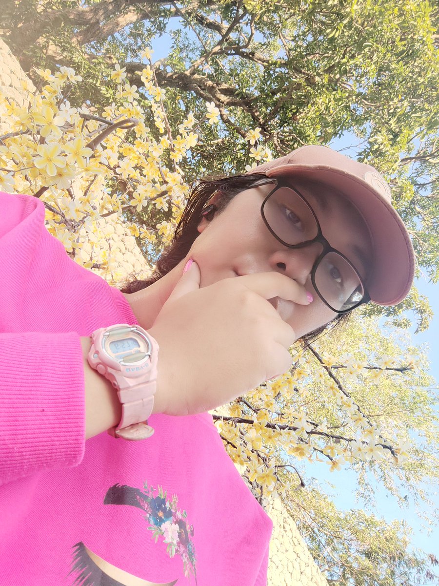 takolingloka's tweet photo. A morning walk helps day okay!
๐
#tgirl #tgirlAsian #solotrans #shemale #ladyboy #mistress #sissys #femdom #SPH #dominant #versatile https://t.co/JyisAWPZKc