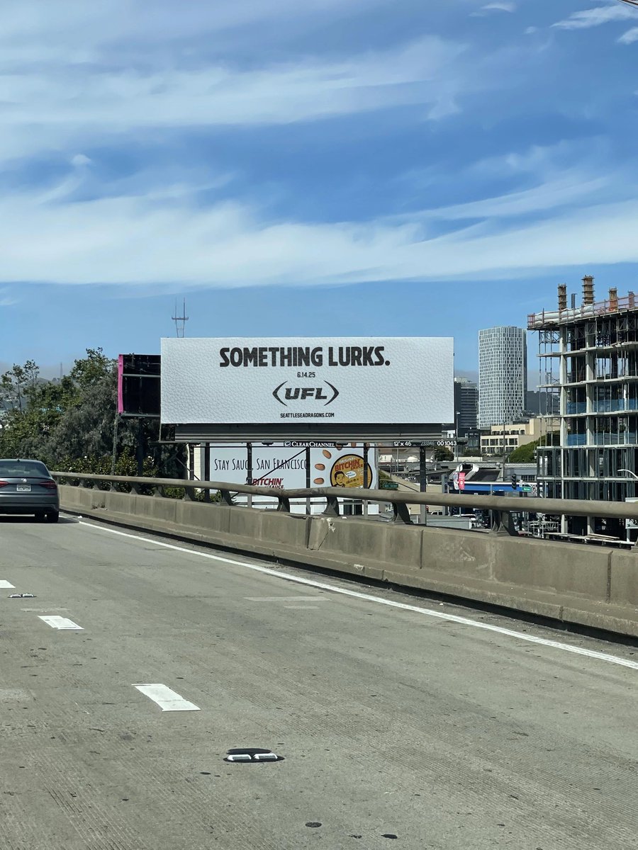 UFLdaily's tweet image. 🚨ALERT: #UFL fan spots a billboard in the greater Seattle area heading northbound on i-5