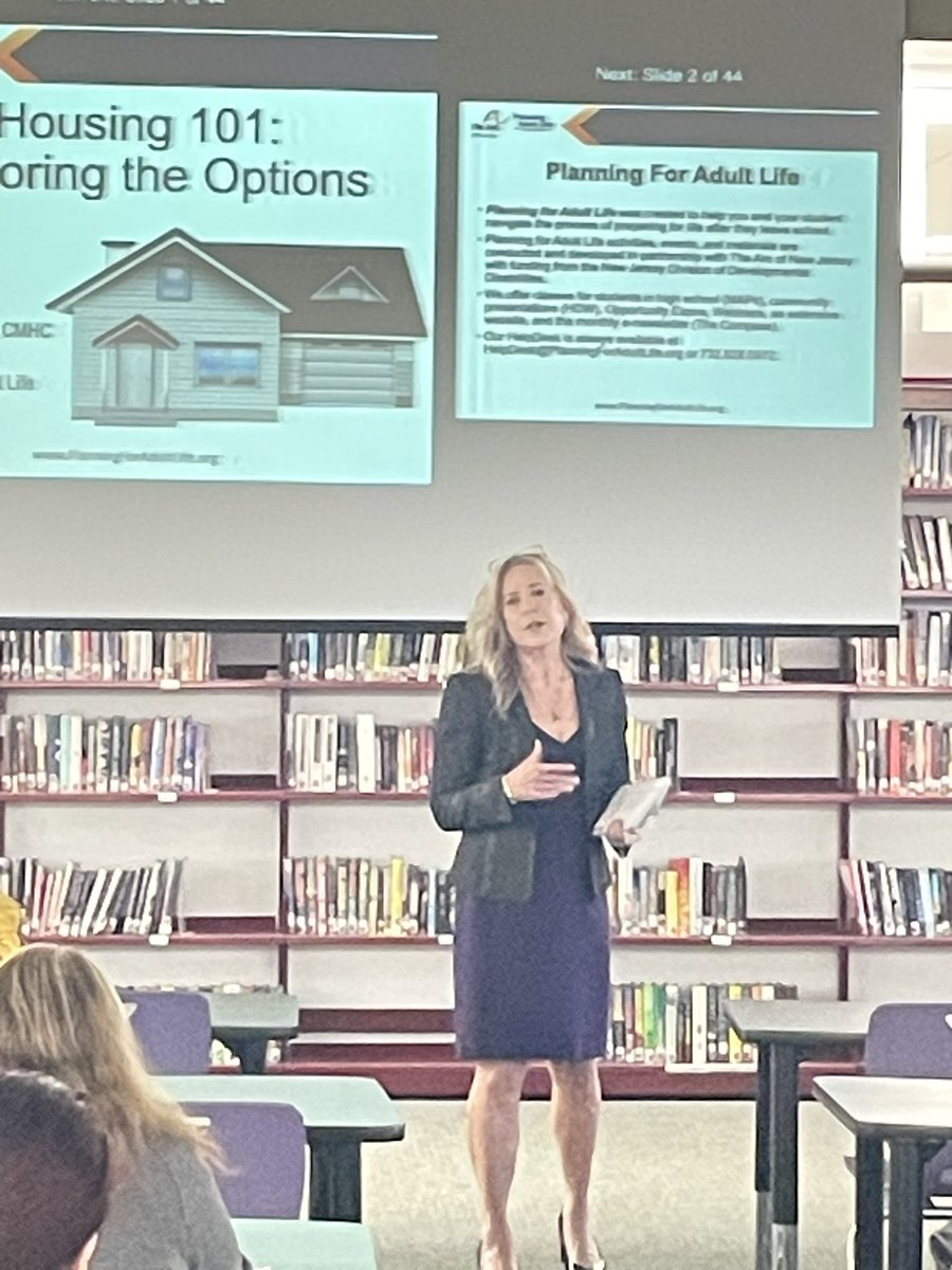 Jen Dellett tweet media