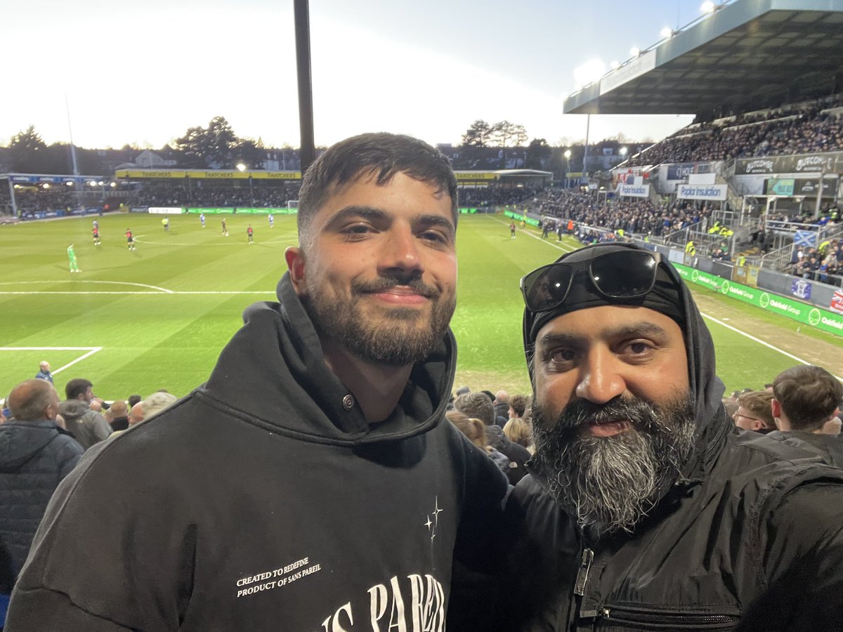 Can’t beat Tuesday night away days. 
Nearly promoted. Could be done very soon. Bristol Rovers worked hard tonight but the blue machine marches on <a href="/_somel/">Dec</a> 👊🏾
#bcfc #kro #FEA