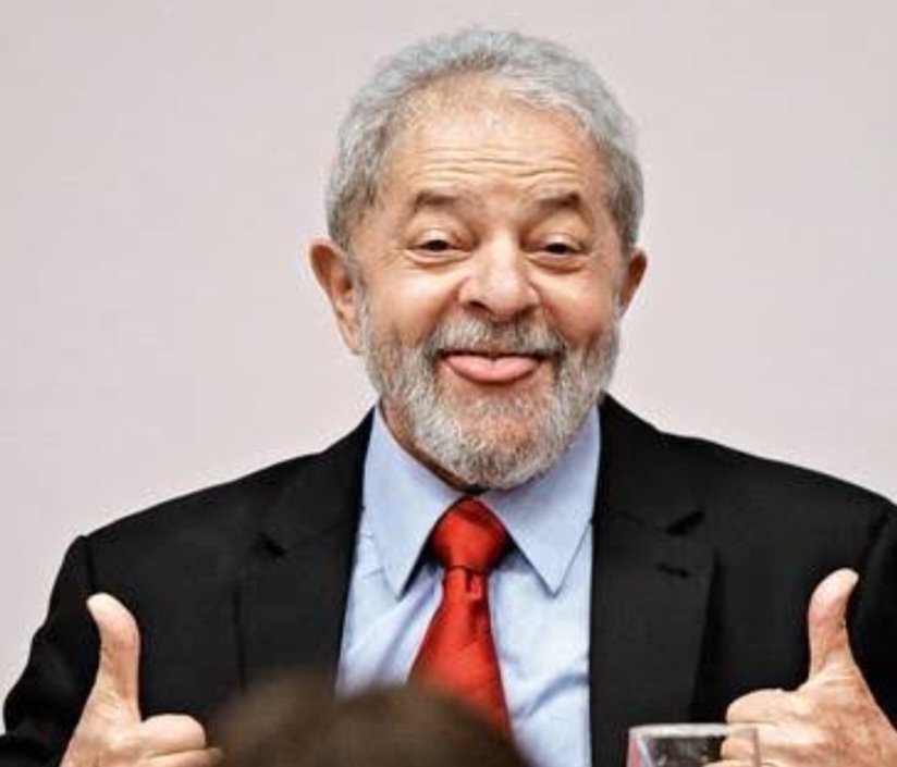 🎉🎉🎉🎉🎉 1 de abril!!! 🎉🎉🎉🎉🎉
O dia da mentira!!! 
Parabéns lula!!!!
É o seu dia!!! 
O presidente mais honesto desse país!!!!