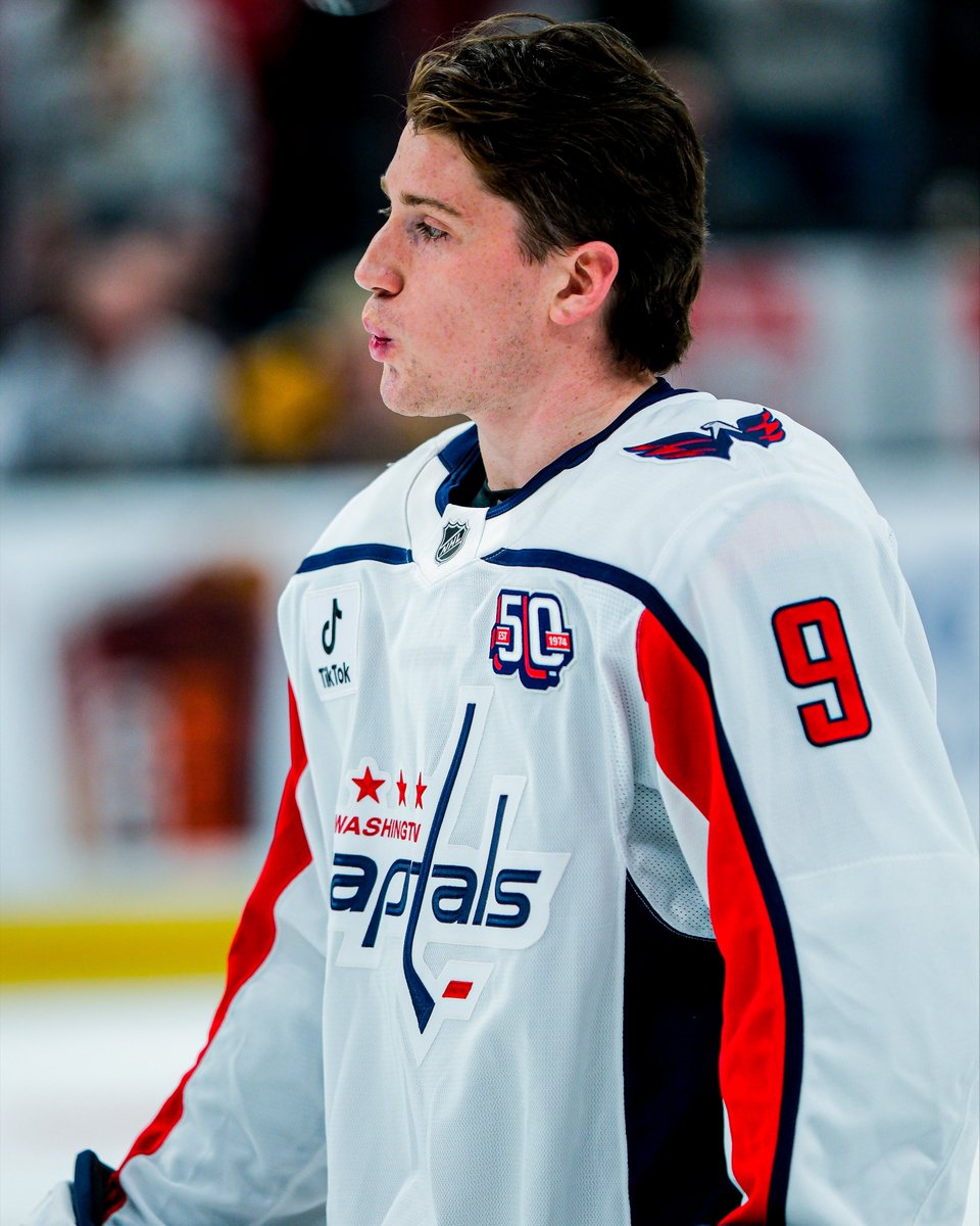 Capitals's tweet photo. born in 2005                     debuted in 2005 https://t.co/A78yTebpk6