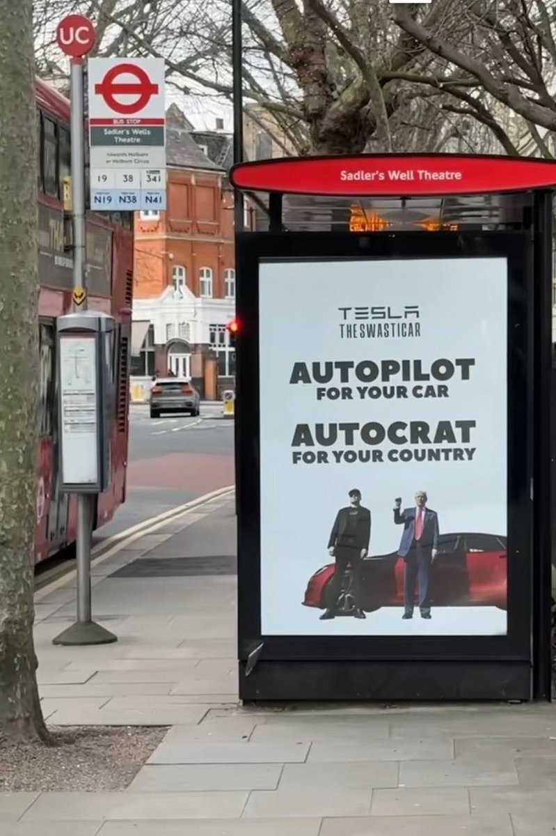 blauwborst's tweet image. #boycottTesla #Swasticar #burningCar