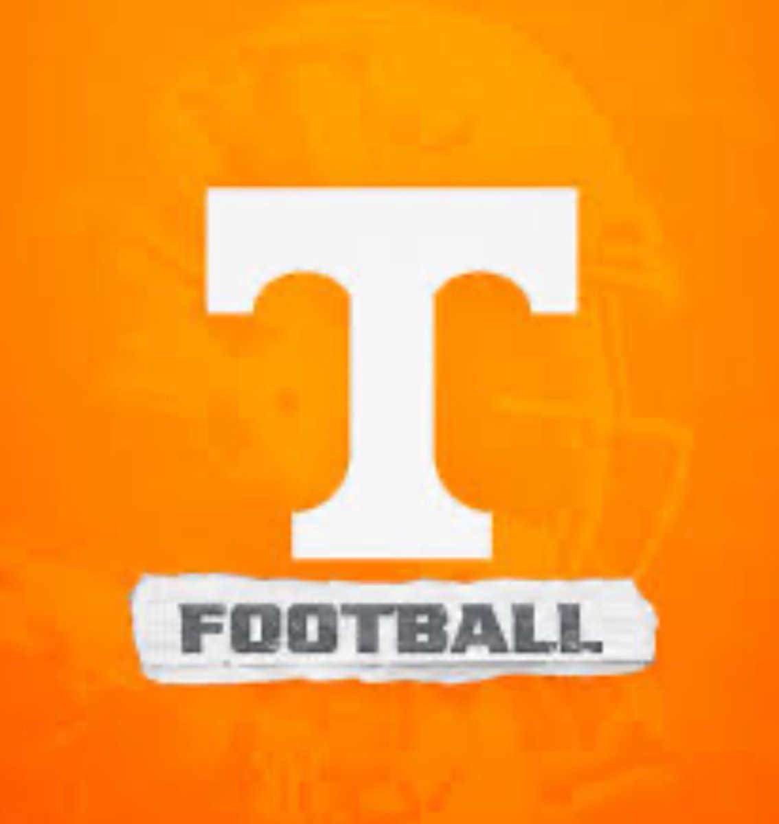 Tennessee offered!!
Blessed!!
#AGTG 
#TTCF
<a href="/brooks_halsey/">Brooks Halsey</a> 
<a href="/Coach_Bonis/">Mark Bonis</a>
<a href="/_1CoachWest/">Jared West</a>