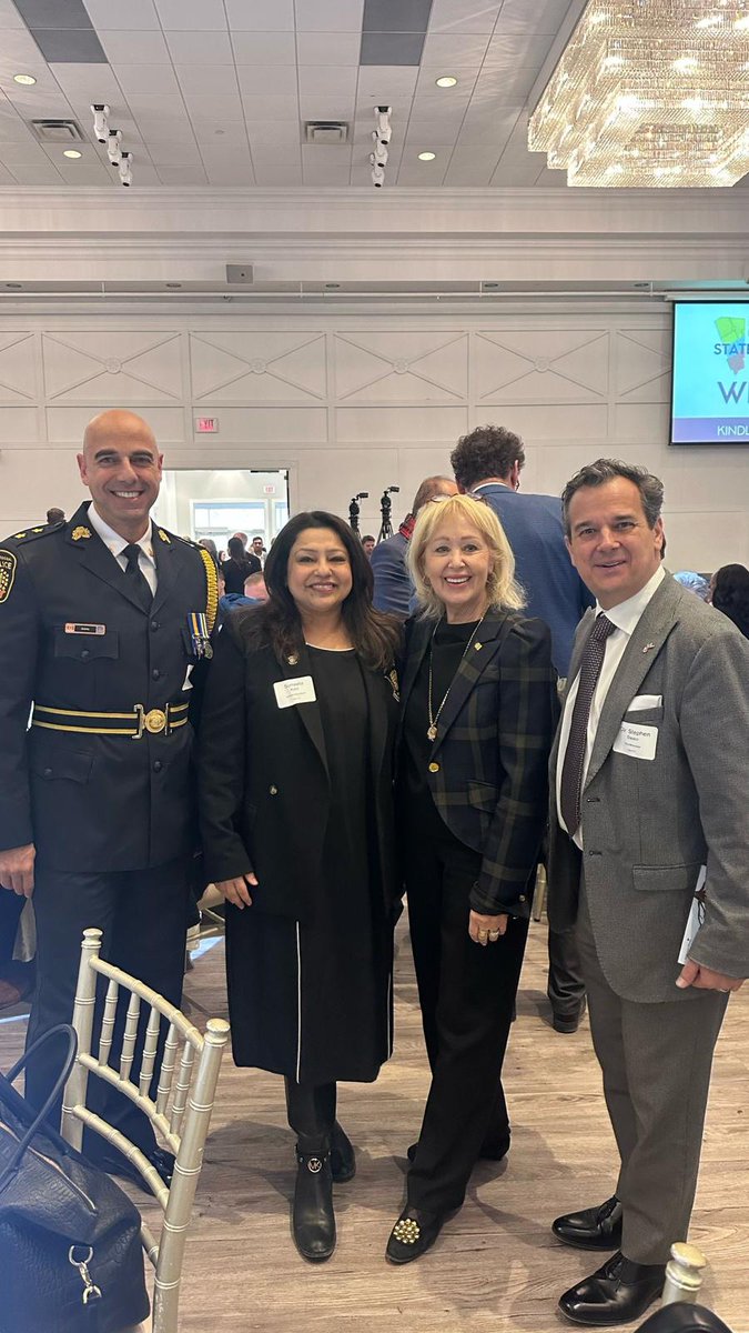 MppGualtieri's tweet photo. Happy to attend the State of the Region today. It was great to meet with friends and colleagues.
#SilviaGualtieri
#stateoftheregion
#MPP #Mississauga #mississaugaeastcooksville https://t.co/39Rtbnw0RX