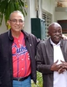 Guerrerotony161's tweet photo. Este sencillo hombre, incansable combatiente revolucionario, hace 60 años tuvo el alto honor de acompañar al Che en su paso de #Cuba al Congo.
Siempre optimista, con el pie en el estribo, nuestro querido Comandante Victor Dreke. https://t.co/8IvjSwnhPU
