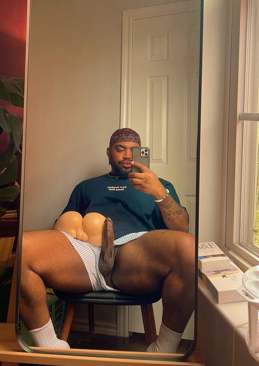 Theonlyjoeyyy's tweet photo. Come here I wanna show you something https://t.co/fQwsnHpJgP