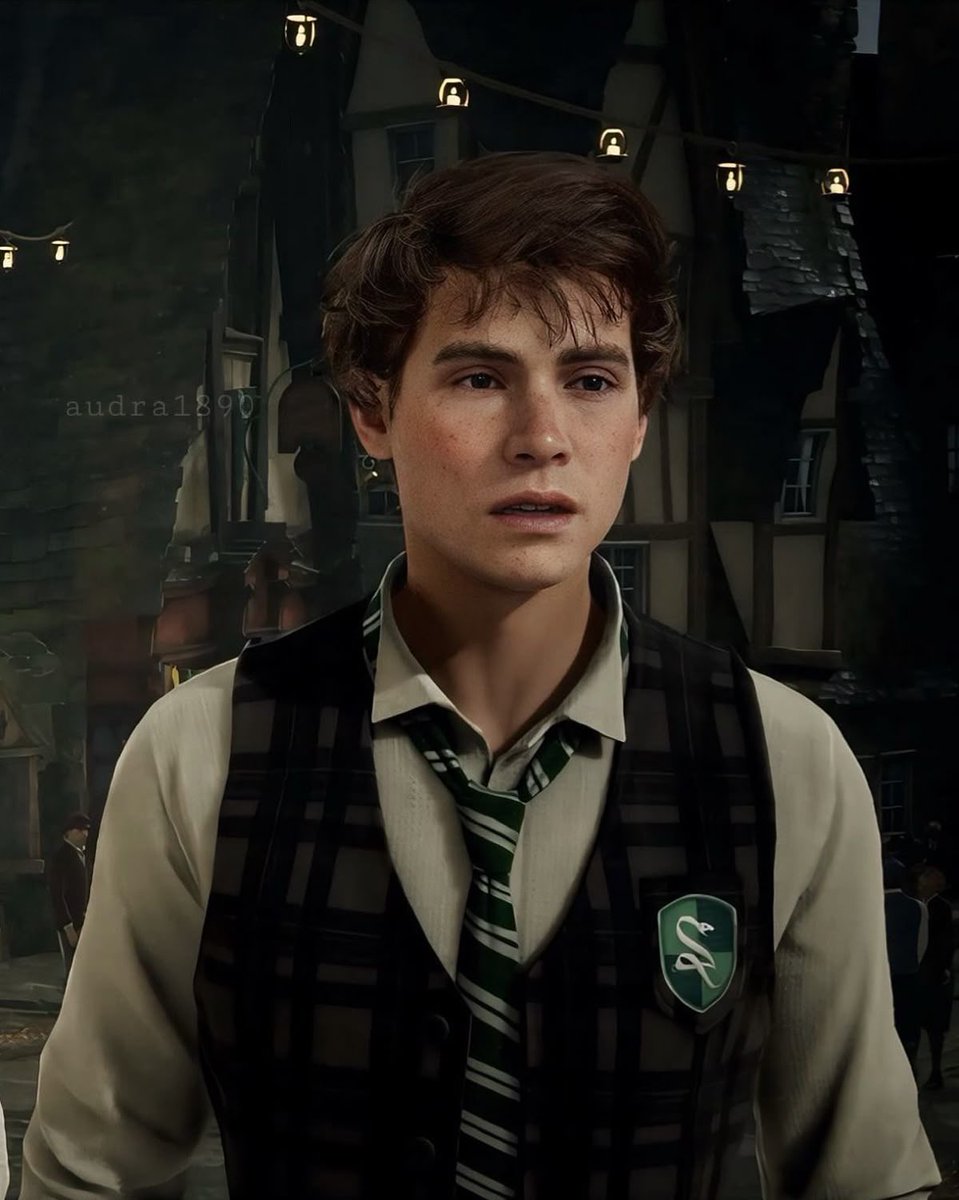 Aɴᴛᴏɪɴᴇ Pᴇᴛʀᴏᴠɪᴛᴄʜ 🩰 tweet media