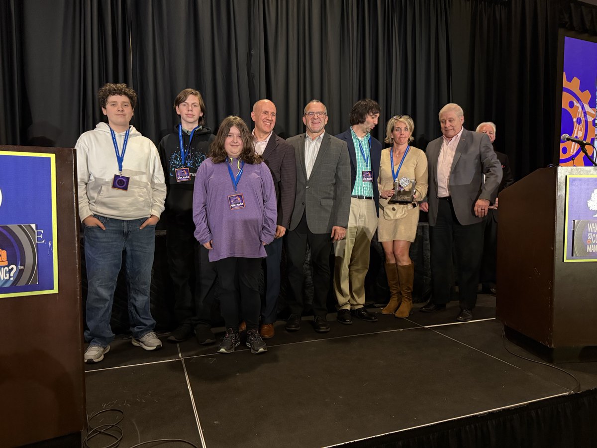 The award show is underway. Next up the Outstanding Editing Award and it goes to 
Boyertown Middle School West  with Morgan Truck Body.  CONGRATULATIONS!