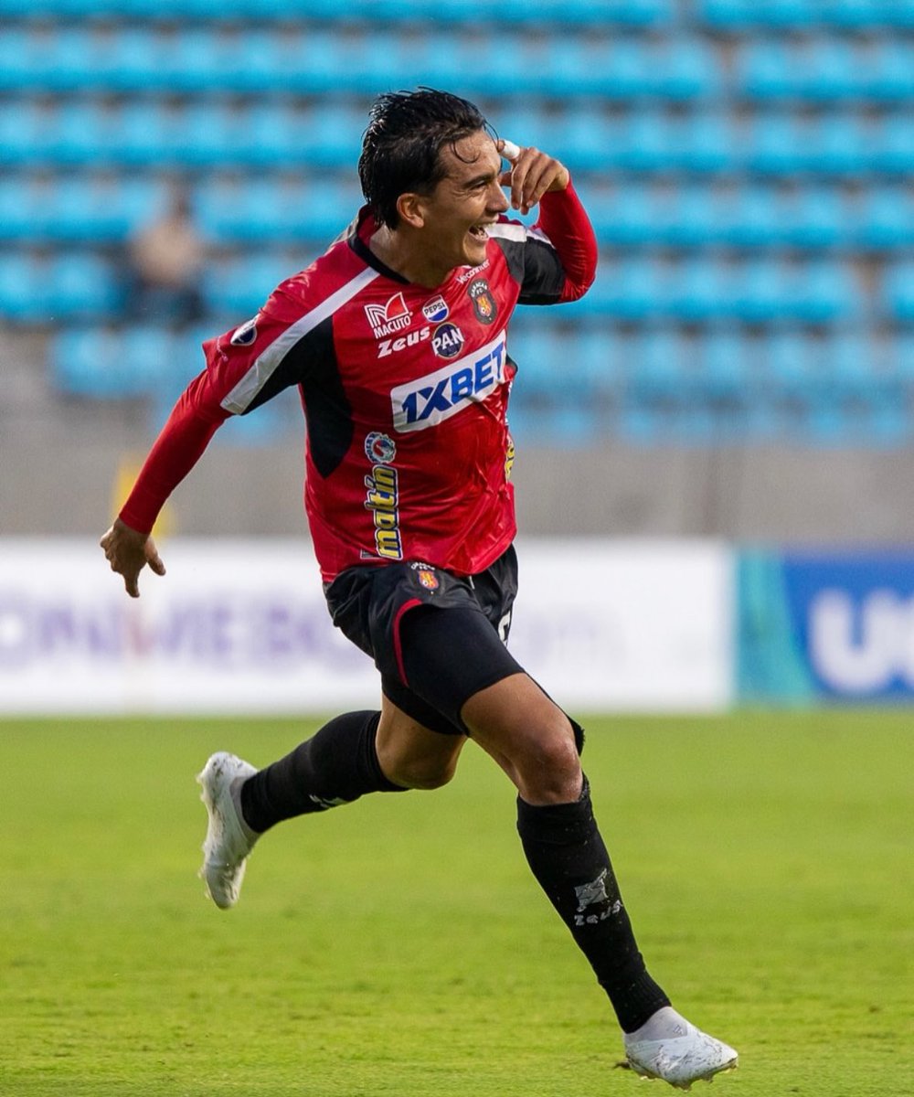 Caracas FC logró conseguir remontar y victoria de visitante 2-1 contra Deportes Iquique en Copa Sudamericana.🇻🇪🚨

Ganó el equipo grande. 🚬🚬