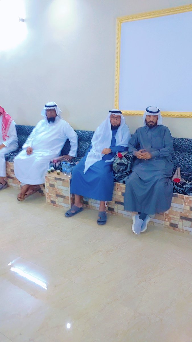 alsum1433's tweet photo. سعدت الليلة بحضور برنامج المعايدة الأول للمتقاعدين بمركز العاليه تحت إشراف لمسة وفاء برئاسة الأستاذ مطلق فقيري ولجنة التنمية الاجتماعية برئاسة الأستاذ الحسين بهلول في استراحة الأستاذ علي ابراهيم سبعي فلهم كل الشكر والتقدير ولكل من حضر وكل عام والجميع بألف خير https://t.co/68iUCAQQ7r