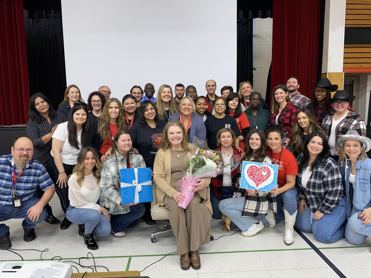 Velia Scorziello tweet media