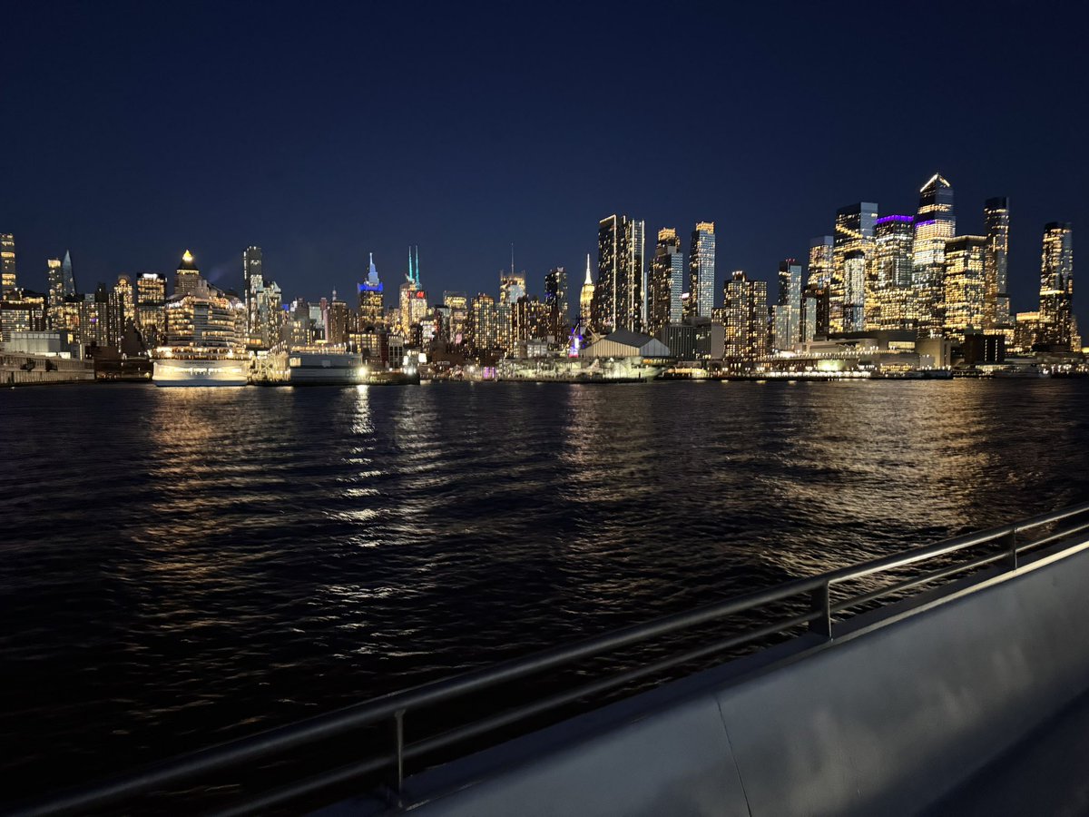 Good meetings in the city for <a href="/Selfiedotlive/">Selfie.Live</a> and @BLRewards and always love a good boat ride across the river to Jersey!