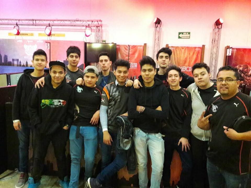 Tio Dissel🎙🔥 (@tiodissel) on Twitter photo Miren lo que encontré en mi galería, mis chingones!!
#GearsofWar
<a href="/GearsofWar/">Gears of War</a> <a href="/GearsEsports/">Gears Esports</a> Miren lo que encontré en mi galería, mis chingones!!
#GearsofWar
<a href="/GearsofWar/">Gears of War</a> <a href="/GearsEsports/">Gears Esports</a>