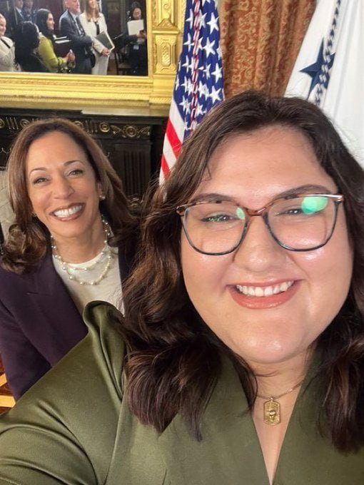 🚨BREAKING: Democrat activist Olivia Julianna is threatening to go on a hunger strike until USAID is restored.

  Thoughts?