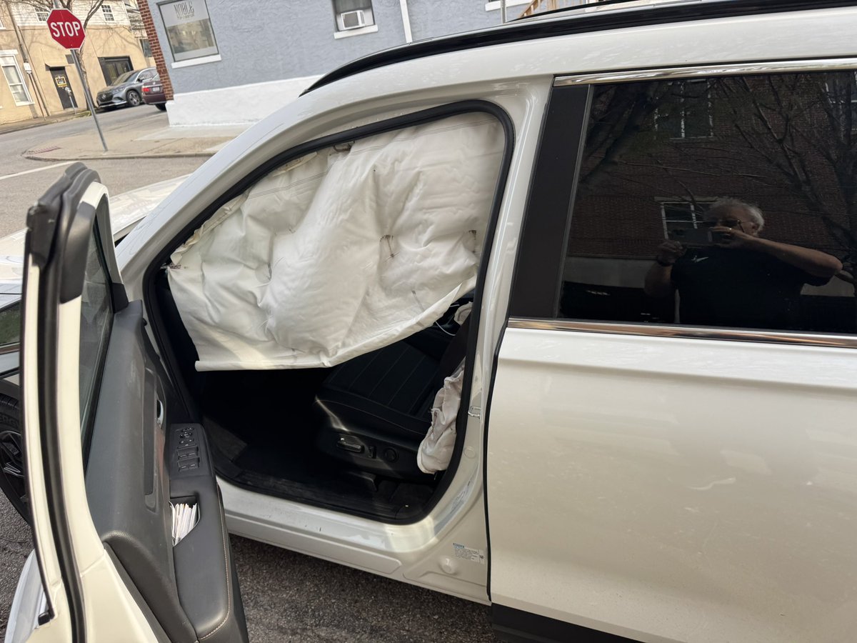 Edip Yüksel, J.D. tweet media