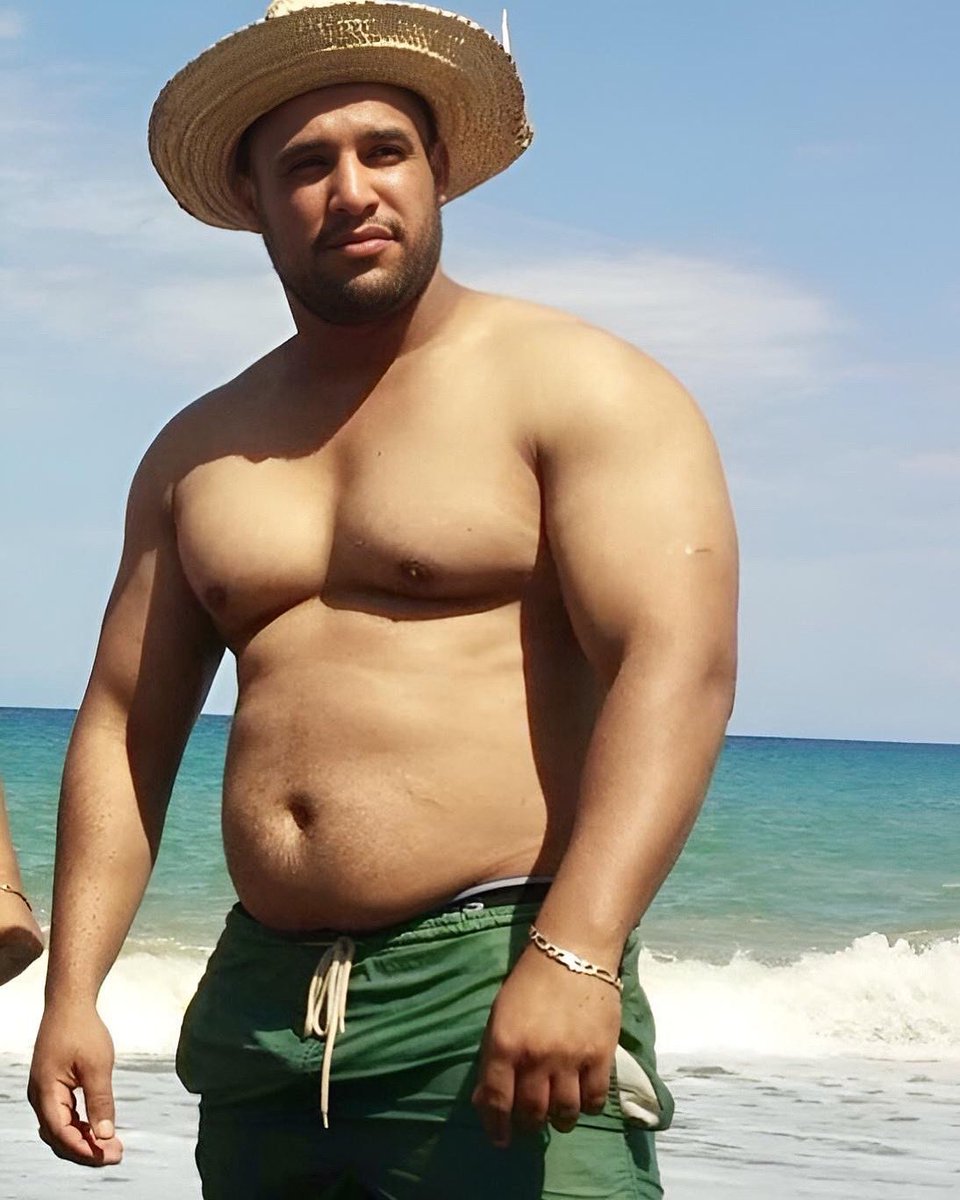 Beefy Males (@beefymales) on Twitter photo 