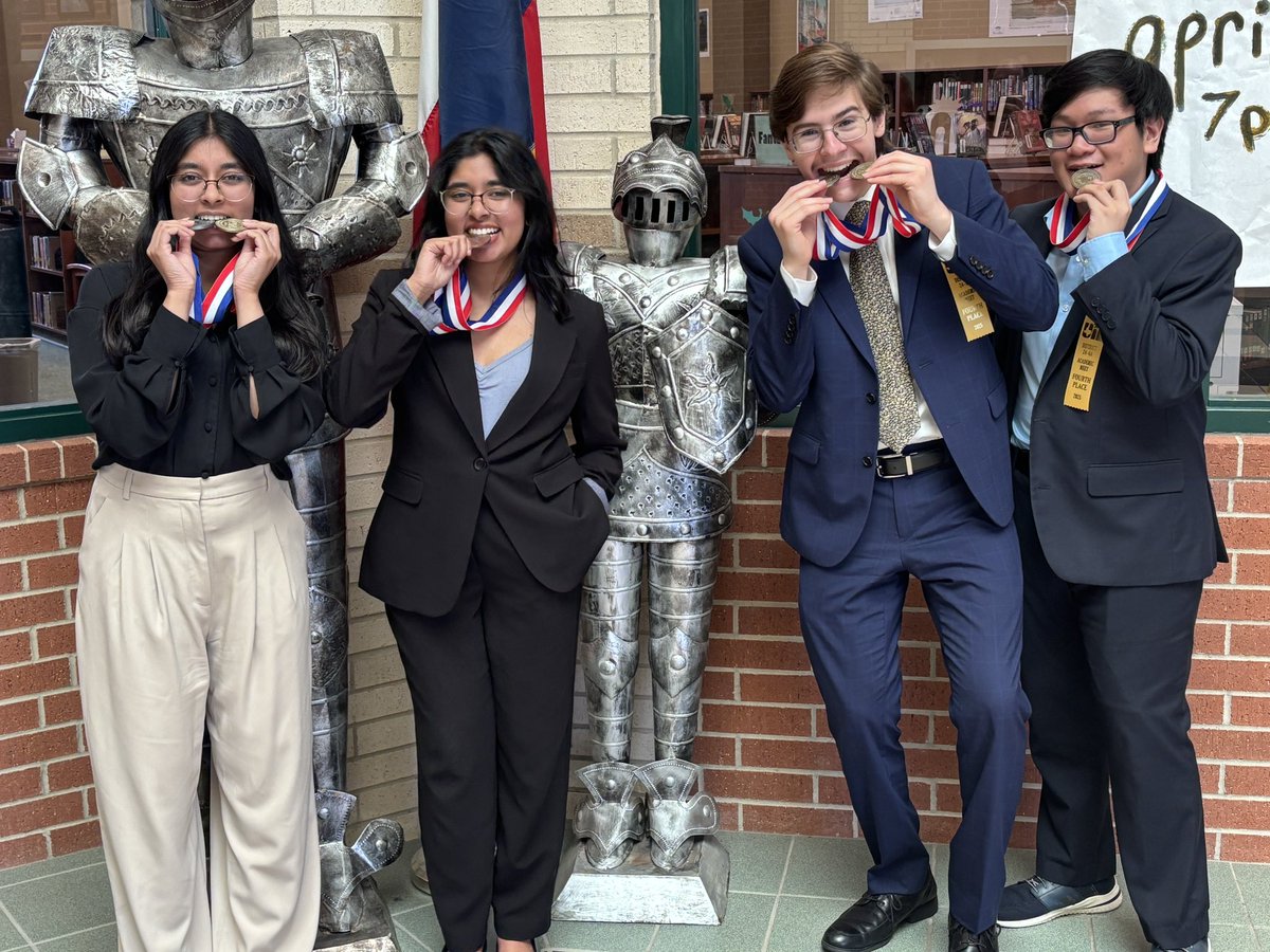 Wolverine Debate tweet media