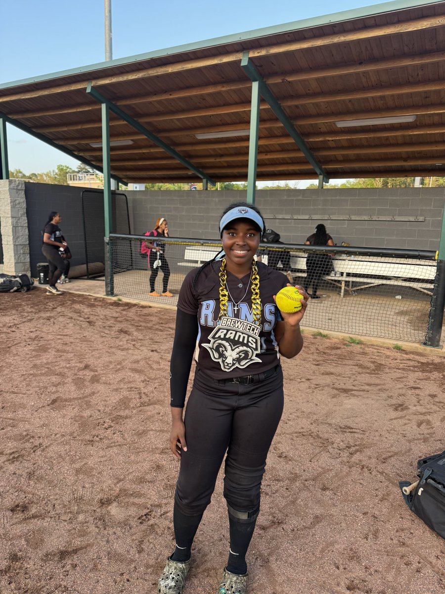 Sophomore <a href="/LylBandy/">Kaymarria Bandy</a> with her grand slam tonight and 6 total RBI
