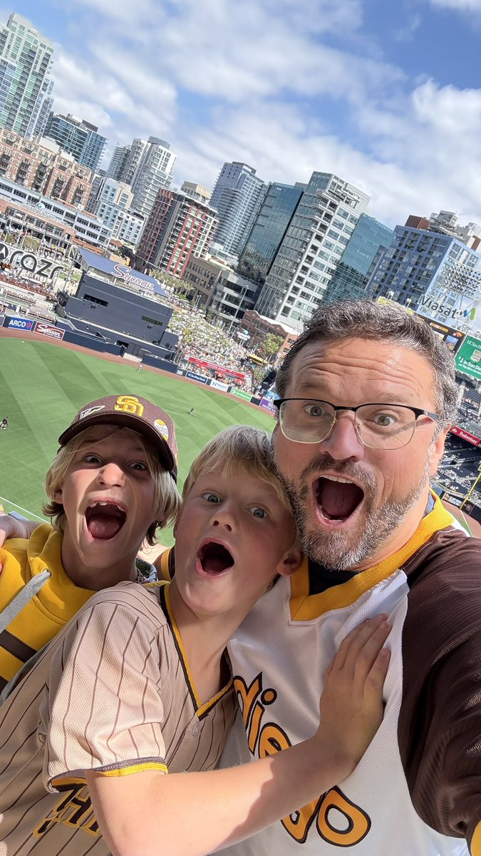 MrFitch's tweet photo. #ForTheFaithful https://t.co/7TFxQAKihn