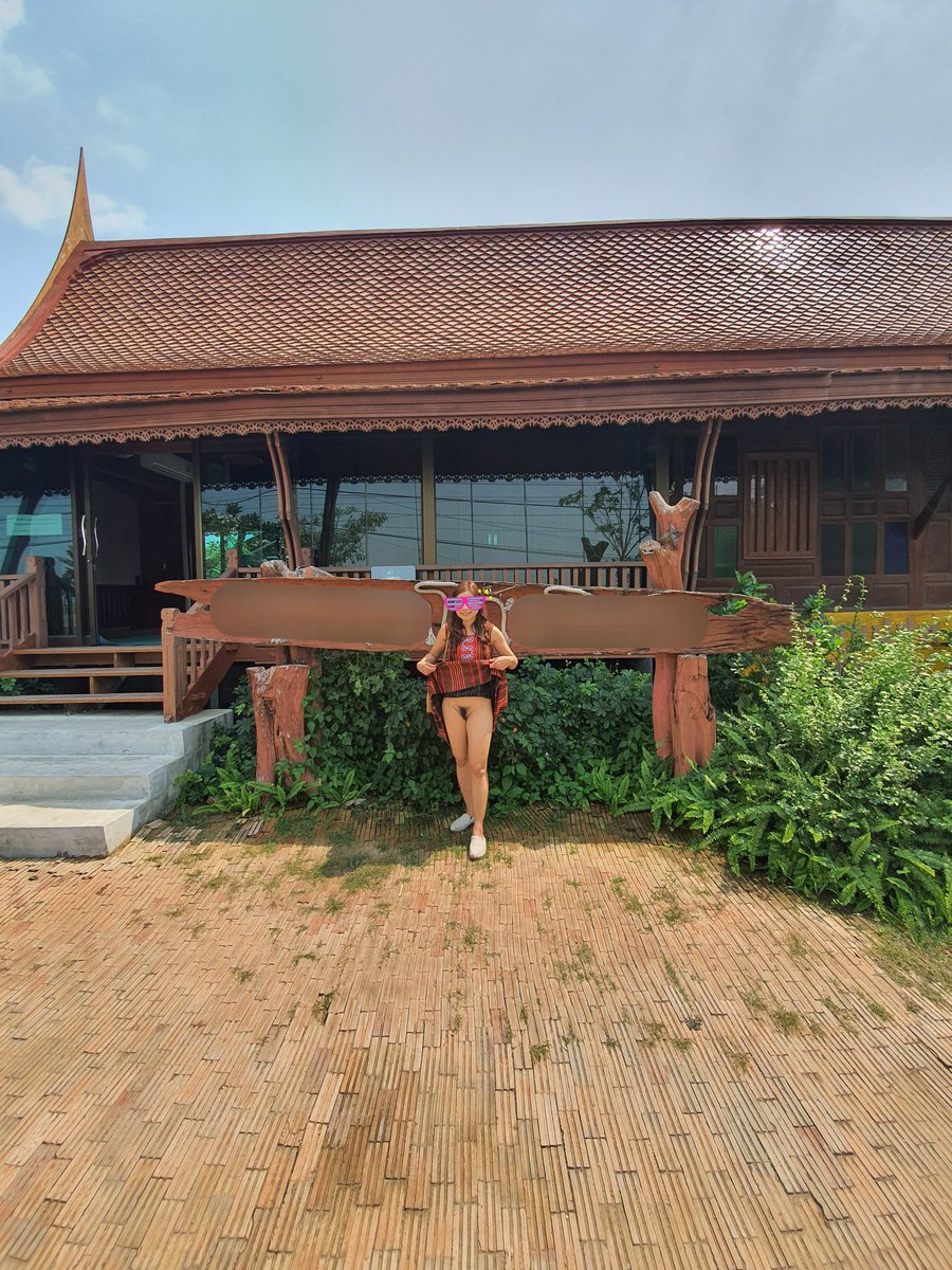 Wi_Smiley's tweet image. เดินตลาดกันค่ะ
onlyfans.com/smile_world
#outdoor #nobra