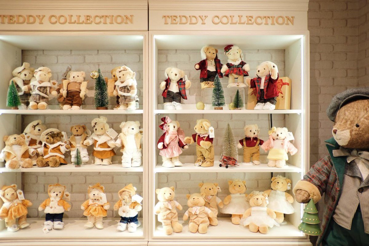 RubyStork's tweet image. Some love is as pure as teddy bears! 💕🐻