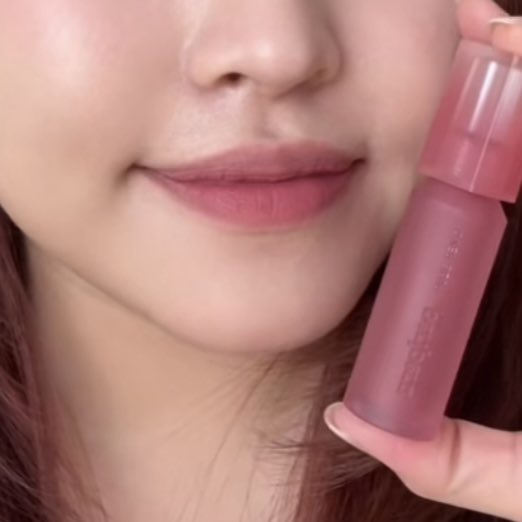 theday_bkk's tweet photo. #ส่งต่อ peripera

over blur tint 06
ชมพูอมม่วง cool tone! 💜⭐️

❌งดต่อราคา❌ลดสุดๆแล้วค่ะ 🥹

🗯️ รายละเอียดตามภาพ

🙌🏼 pls DM/add Line (ไลน์ตอบไวกว่า)

#ส่งต่อคสอ #ส่งต่อเครื่องสําอาง #เครื่องสําอางเกาหลี #ส่งต่อเครื่องสําอางมือสอง #คสอเกาหลี #ส่งต่อสกินเเคร์ #คสอมือสอง https://t.co/E92GxGbXuW