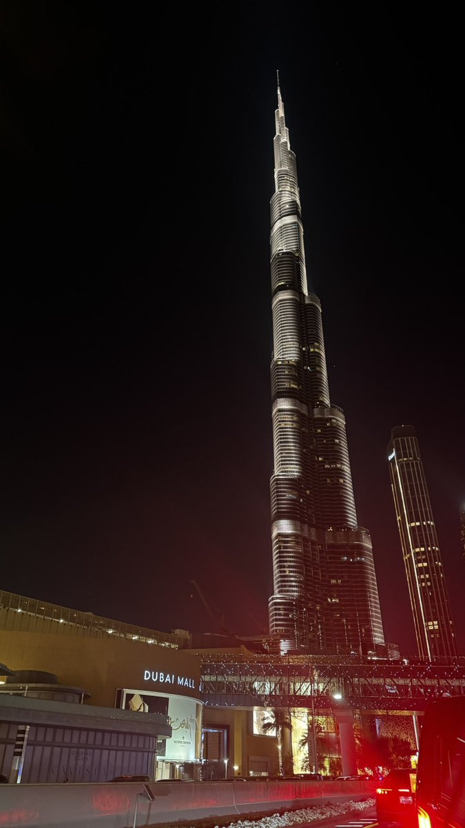 68v's tweet image. عـاد عيدكم وعـاش حبيبكم ✨