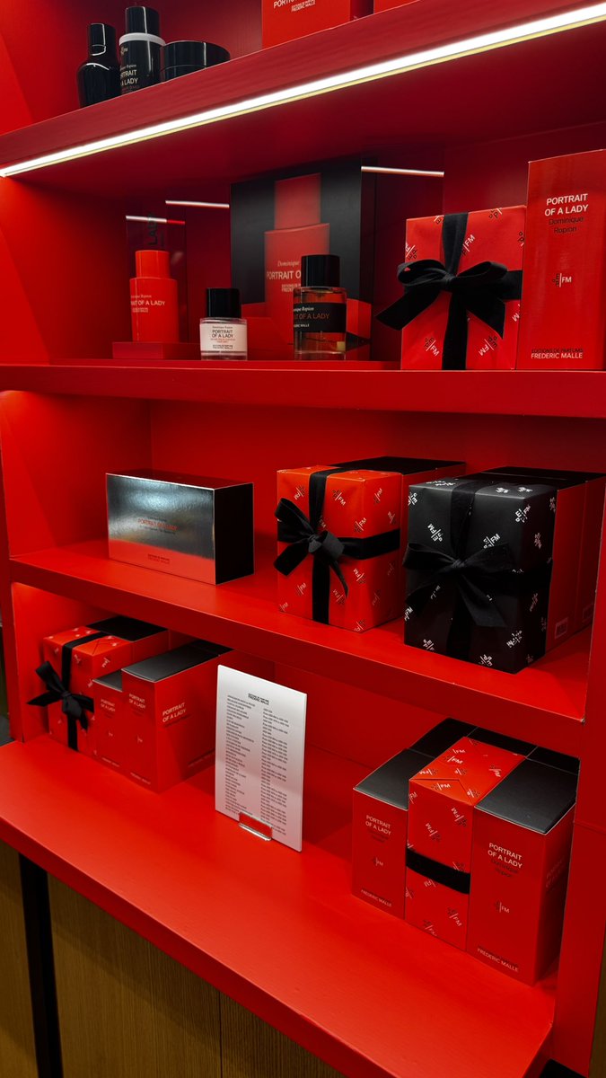 68v's tweet image. عـاد عيدكم وعـاش حبيبكم ✨