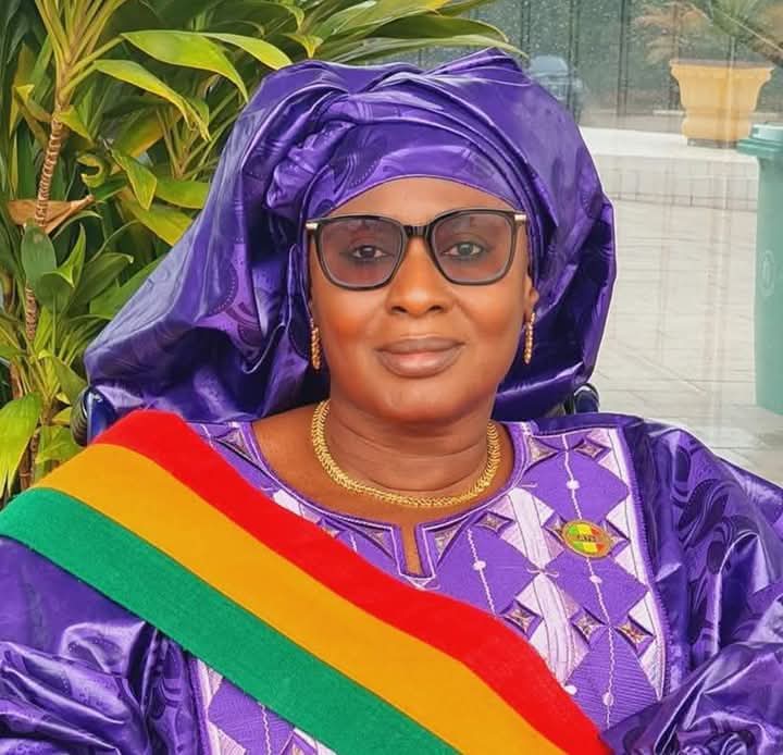 Dors en paix chere soeur Hatouma Gakou. Ta vie aura ete belle, serviable &amp; utile malgres le handicap! Allah SWT t'accorde son pardon.