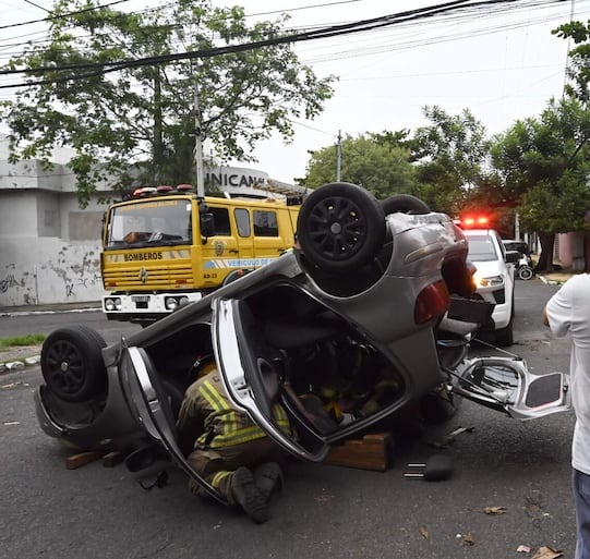 🚨 SERVICIO 🚨

instagram.com/share/p/BACdaT…

📞 Ante emergencias, llamar al 132

#K3 #CBVP #AB33 #Accidente #Bomberos #VidaPorVidas