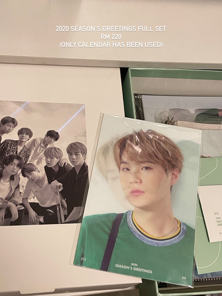 minjeonsss's tweet photo. wts wtt wtb bts official merch (butter album, proof pc, 2020 season’s greetings)

❕all prices are excluding postage 
❕can nego 
❕only provide conditions video for serious buyers 

hmu if you’re interested ;)

#pasarbts #pasarbtsmy #myarmyjual #wtsbts @pasarBTS @BTSMarketMY https://t.co/0RHfa2SytC