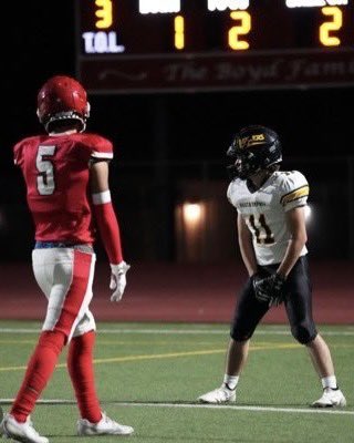 Connor Darby (@connordarby57) on Twitter photo 2027 Under the Radar: Wide Receivers prepredzone.com/2025/04/2027-u… Featured <a href="/PrepRedzoneOR/">Prep Redzone Oregon</a> 2027 Under the Radar: Wide Receivers prepredzone.com/2025/04/2027-u… Featured <a href="/PrepRedzoneOR/">Prep Redzone Oregon</a>