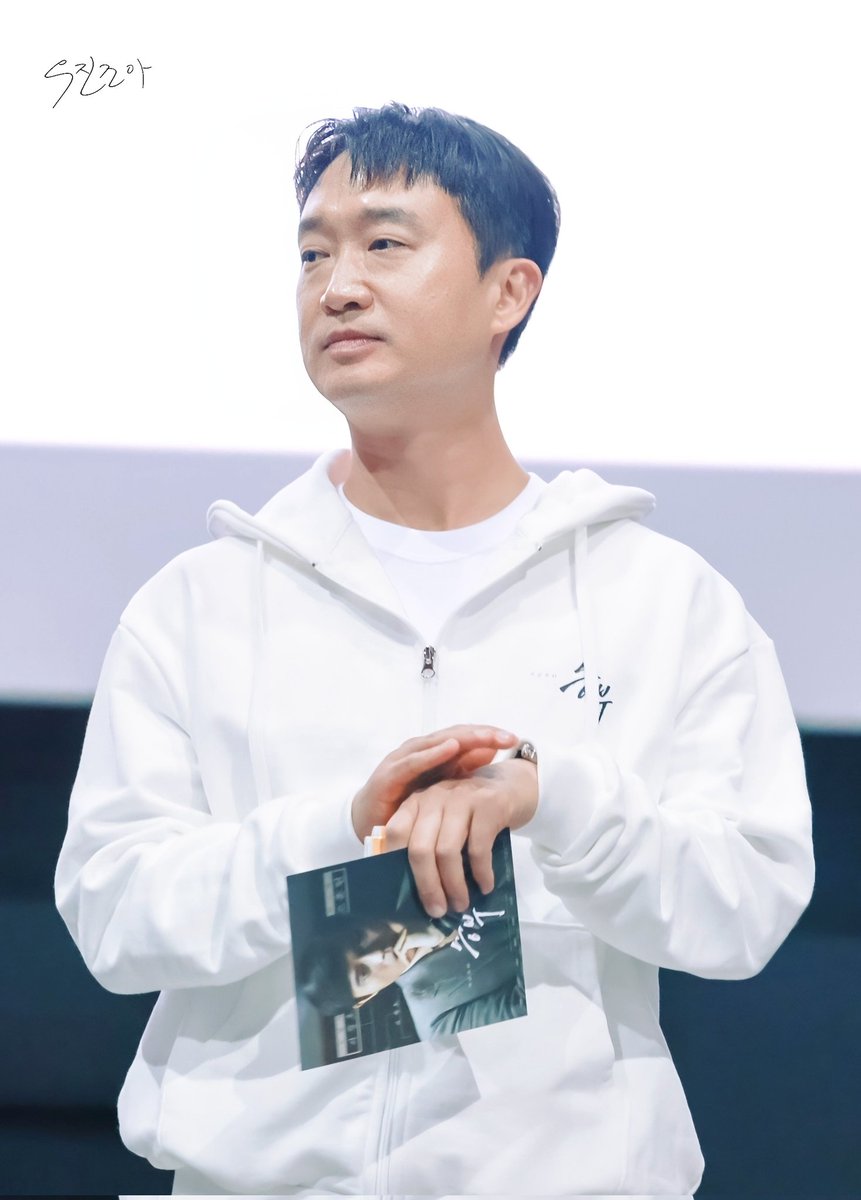 woojinjoa0116 tweet picture