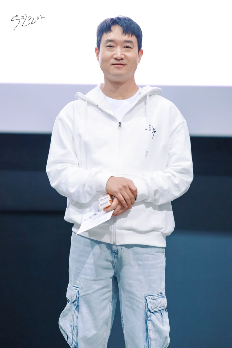 woojinjoa0116 tweet picture