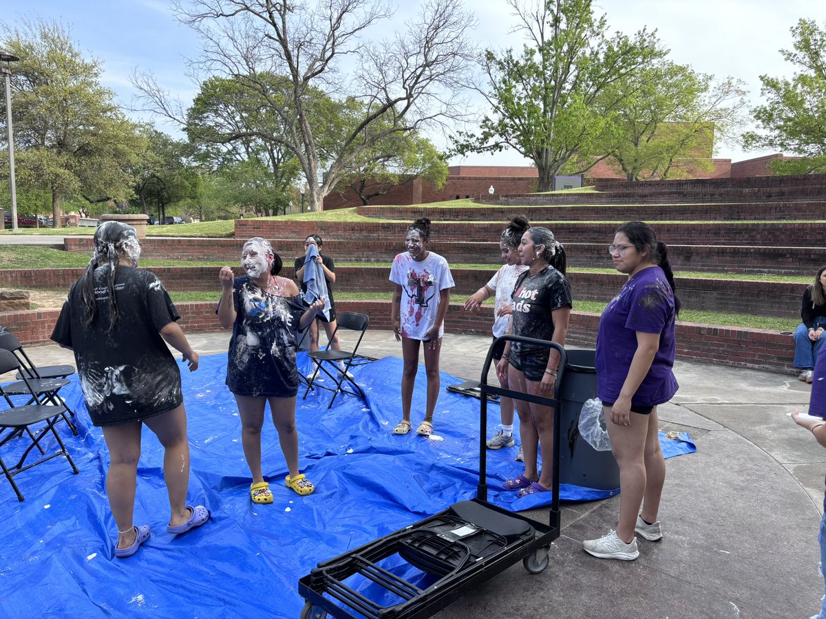 sherribphd's tweet image. Pies, laughs, and a whole lot of love! 💕🥧 #TarletonStateUniversity #KDChi #TexanPurple