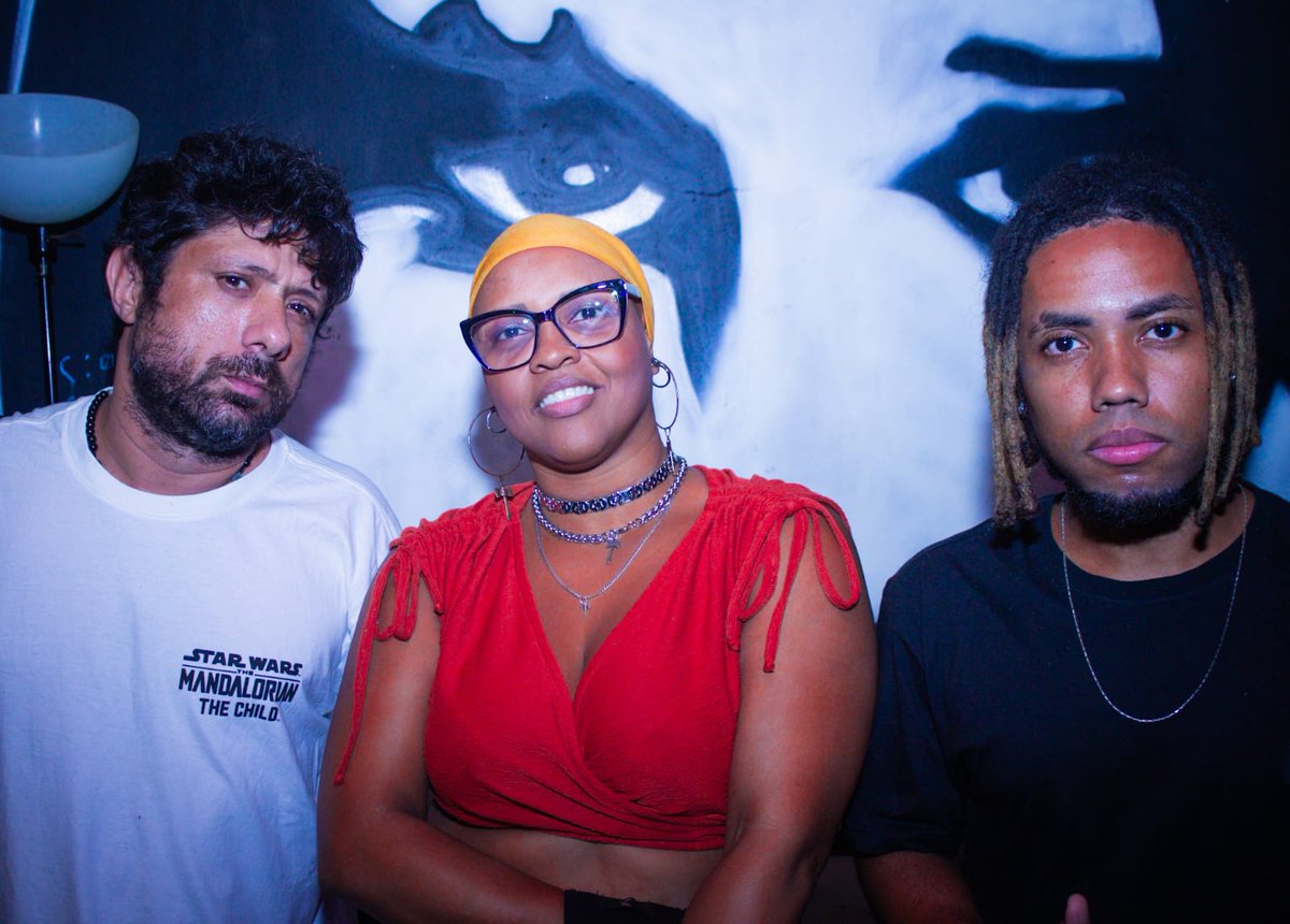 eaahna's tweet image. Dirigentes da Associação Coletiva Resistência Cultural 😎