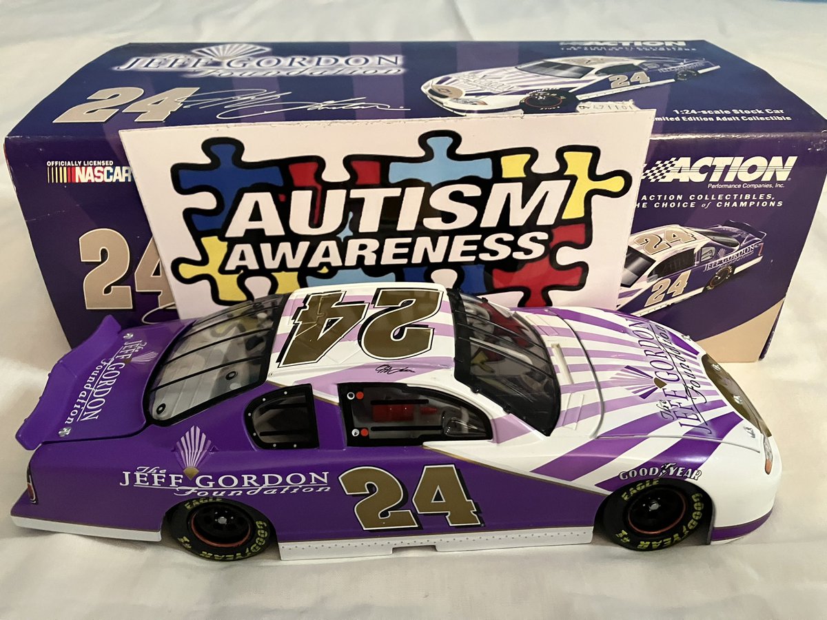 IT’S APRIL!  #AutismAwarenessMonth is here!🎉

Let’s celebrate with a very cool <a href="/JeffGordonWeb/">Jeff Gordon</a> (winners choice of diecast) giveaway.

Help me spread #AutismAwareness in #NASCAR and you might win.

Follow-Repost-Tags Some Friends

Winner chosen on April 10th. Stay tuned!