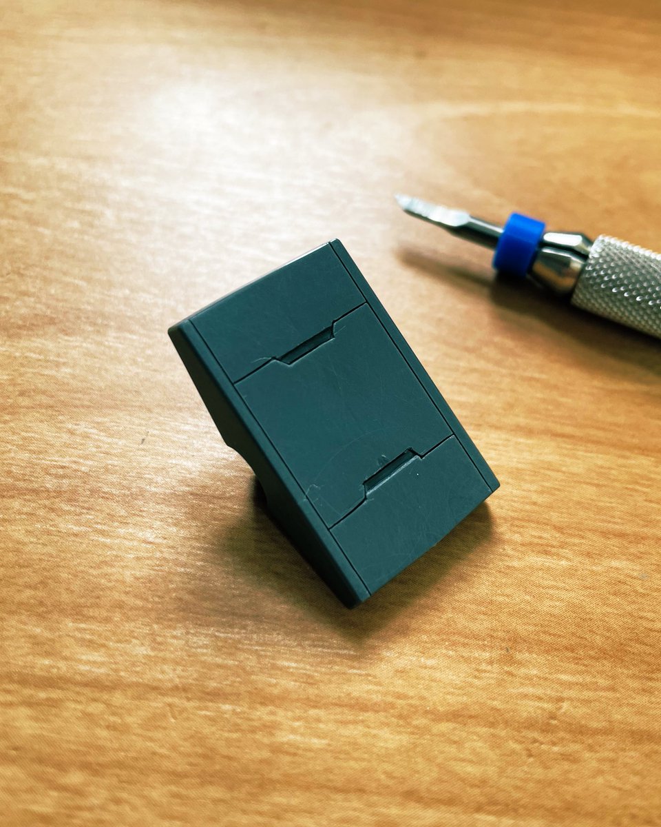 kt5656's tweet image. スジボリ始めました

#ザクIII
#ガンプラ