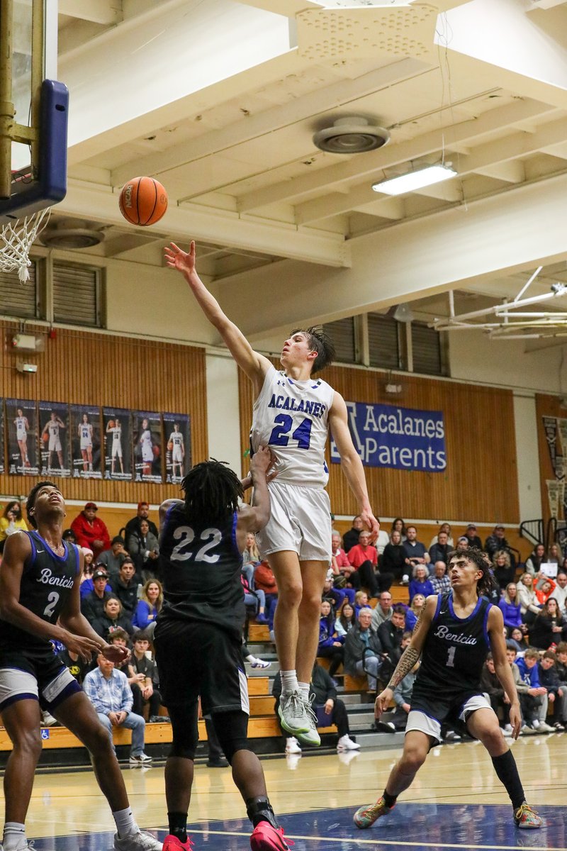 Acalanes Dons Boys Basketball (@acaboysbball) on Twitter photo Congratulations to @gavindodge for being named <a href="/mercnews/">Mercury News</a> All-Bay Area News Group Honorable Mention!
<a href="/nathancanilao/">Nathan Canilao</a> <a href="/joseph_dycus/">Joseph Dycus</a> <a href="/DarrenSabedra/">Darren Sabedra</a> <a href="/CB_Journalist/">Christian Babcock</a> <a href="/EastBayTimes/">East Bay Times</a> <a href="/_infinite101/">Infinite Training</a> Congratulations to @gavindodge for being named <a href="/mercnews/">Mercury News</a> All-Bay Area News Group Honorable Mention!
<a href="/nathancanilao/">Nathan Canilao</a> <a href="/joseph_dycus/">Joseph Dycus</a> <a href="/DarrenSabedra/">Darren Sabedra</a> <a href="/CB_Journalist/">Christian Babcock</a> <a href="/EastBayTimes/">East Bay Times</a> <a href="/_infinite101/">Infinite Training</a>