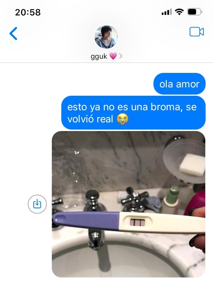 pregnant!? — mini #kookminau 🍼

JM le juega una broma a su novio diciéndole que está embarazado… pero, ¿realmente era una broma?