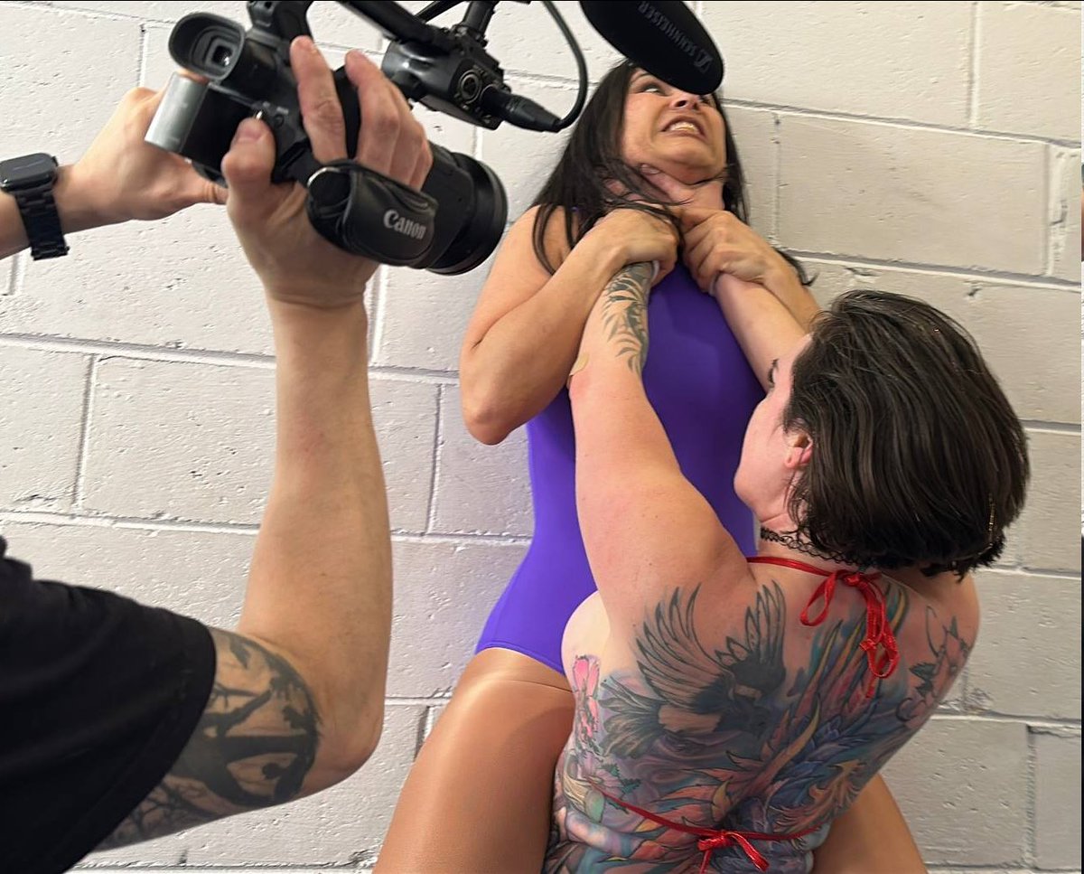 SK’s World (@skdubatl) on Twitter photo SAPPHIRE vs IRENE SILVER. ❤️🔥
Zero hyperbole here.
This is easily one of the best matches I’ve ever filmed.
Probably in the top five.
Holy shit.
(<a href="/msirenesilver/">Irene Silver 🪷 Pain Proof Punks</a> <a href="/SapphireDesir3/">Sapphire Desire</a>)
More to come. 💓 SAPPHIRE vs IRENE SILVER. ❤️🔥
Zero hyperbole here.
This is easily one of the best matches I’ve ever filmed.
Probably in the top five.
Holy shit.
(<a href="/msirenesilver/">Irene Silver 🪷 Pain Proof Punks</a> <a href="/SapphireDesir3/">Sapphire Desire</a>)
More to come. 💓