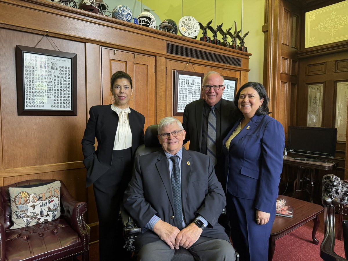 Goodwill South Texas tweet media