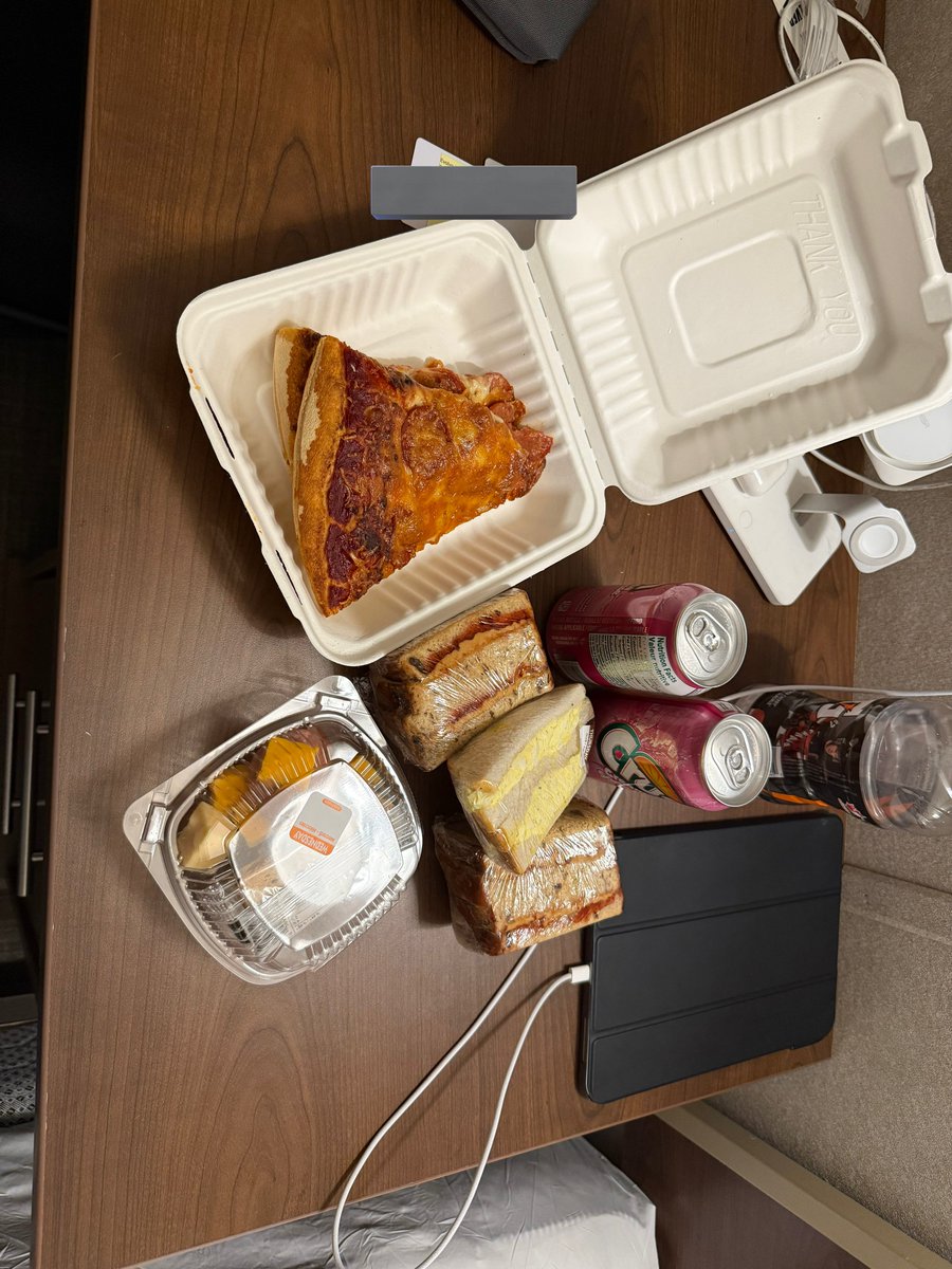 At least dinner is free 🤷🏼‍♂️

What yall been up to today? 👀