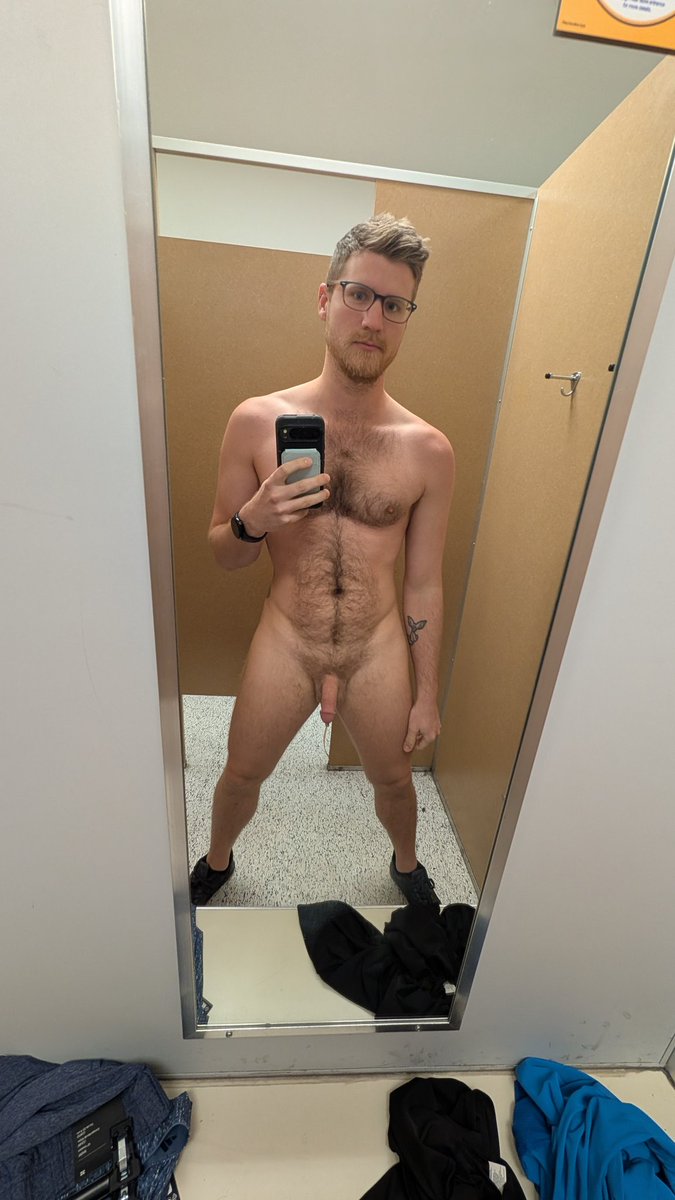 Meet me in the changing room 😈