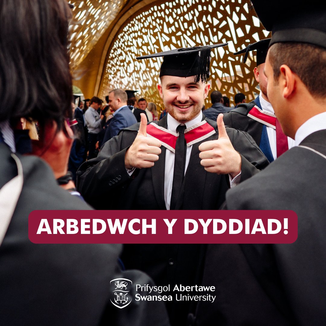🎓 Fyfyrwyr sy'n graddio yr haf hwn!

Mae eich amserlen raddio bellach ar gael i'w gweld, gan gynnwys rhestrau manwl sy'n benodol i'r pwnc ➡️bit.ly/3Rk8vGt

Bydd cofrestru ar-lein ar agor ganol mis Ebrill, felly cadwch lygad am e-byst sydd ar ddod am raddio 📩